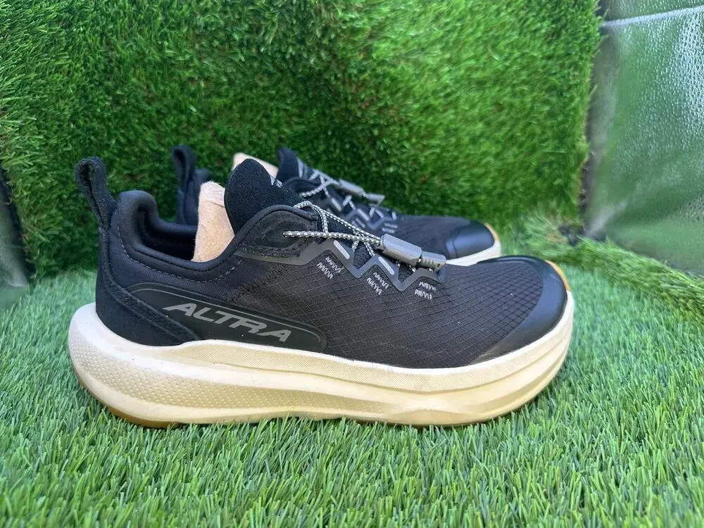 Altra Solstice XT 3 AL0A85Q6220 Athletic Sneaker Women's 7.5 Black Mesh Workout